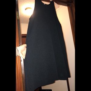 Black pocket dress